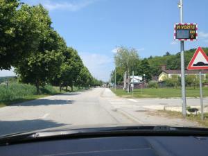 Skupaj umirjamo promet 2018-prikazovalnik hitrosti pri OŠ Kuzma 1